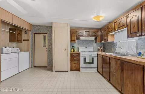 125 Pine St, Satsuma, FL 32189 photo 5