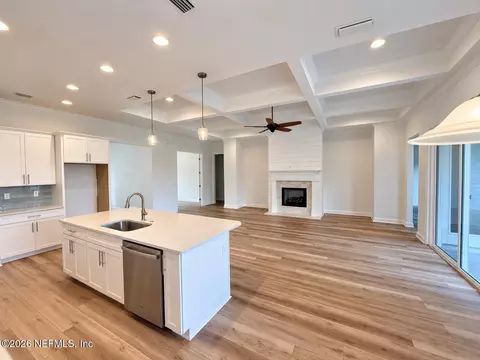 Living - 96336 Blackrock Rd, Yulee, FL 32097 photo 3 of 3