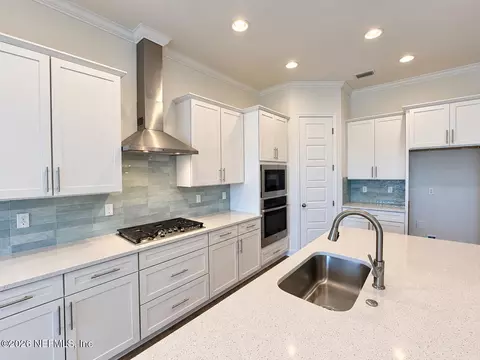 Kitchen - 96336 Blackrock Rd, Yulee, FL 32097 photo 1 of 3