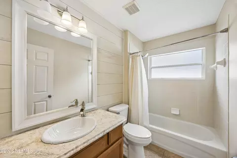 Bath - 709 Flowers St, Saint Augustine, FL 32092 photo 5 of 5