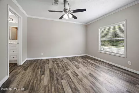 101 Mc Call St, Interlachen, FL 32148 photo 8