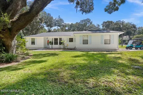 604 N 15th St, Fernandina Beach, FL 32034