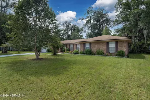 1746 Winfred Dr W, Orange Park, FL 32073
