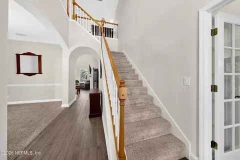 Entry Way - 620 Battersea Dr, Saint Augustine, FL 32095 photo 2 of 6