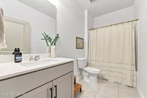 Bath - 73 Serrao Ct, Saint Augustine, FL 32095 photo 4 of 5