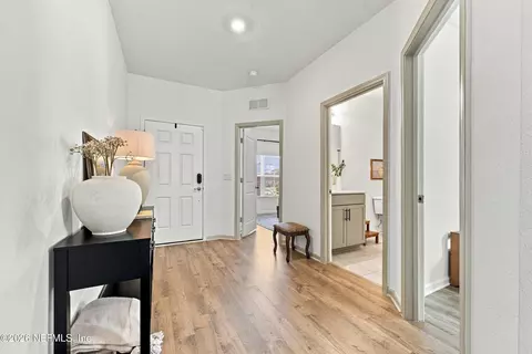 Entry Way - 73 Serrao Ct, Saint Augustine, FL 32095 photo 3 of 4