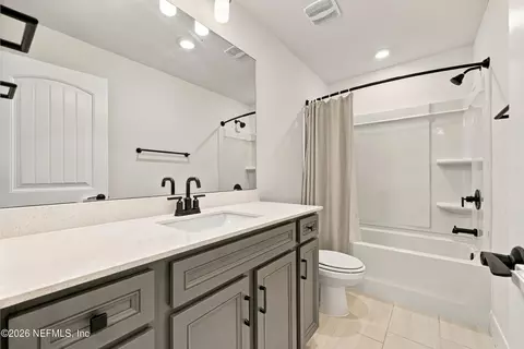 Bath - 679 Cedar Preserve Ln, Saint Augustine, FL 32095 photo 3 of 4