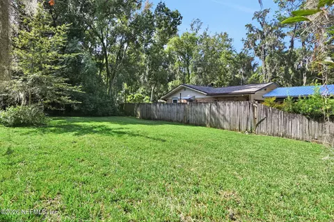 Exterior - 806 River Rd, Orange Park, FL 32073 photo 19 of 22