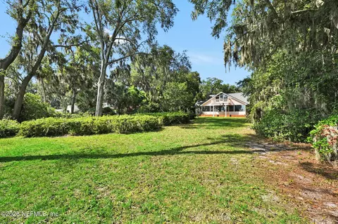 Exterior - 806 River Rd, Orange Park, FL 32073 photo 16 of 22