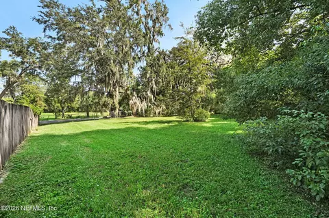 Exterior - 806 River Rd, Orange Park, FL 32073 photo 17 of 22