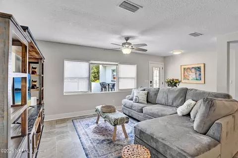 Living - 25 Coquina Ave, Saint Augustine, FL 32080 photo 2 of 2