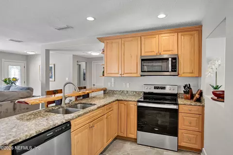 Kitchen - 25 Coquina Ave, Saint Augustine, FL 32080 photo 1 of 2