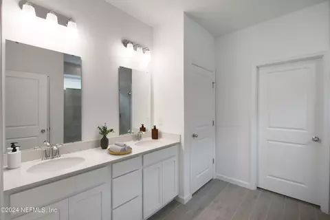 Bath - 202 Superior Blvd, Saint Augustine, FL 32092 photo 1 of 2