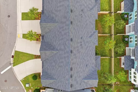 View/Area - 9811 Element Rd, Jacksonville, FL 32256 photo 4 of 12