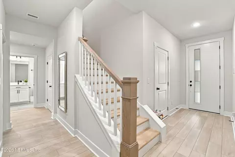 Entry Way - 9811 Element Rd, Jacksonville, FL 32256 photo 5 of 8