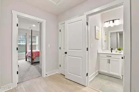 Entry Way - 9811 Element Rd, Jacksonville, FL 32256 photo 6 of 8