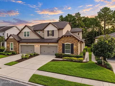 429 Wingstone Dr, Jacksonville, FL 32081