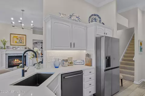 Kitchen - 925 Spring Lake Ct, Saint Augustine, FL 32080 photo 3 of 6