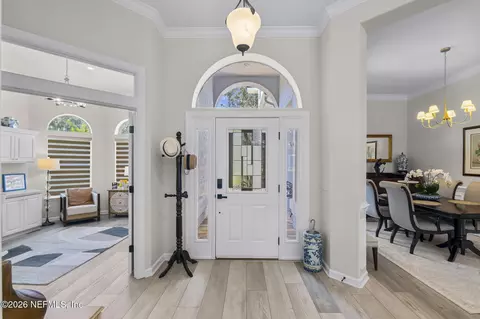 Entry Way - 925 Spring Lake Ct, Saint Augustine, FL 32080 photo 2 of 4