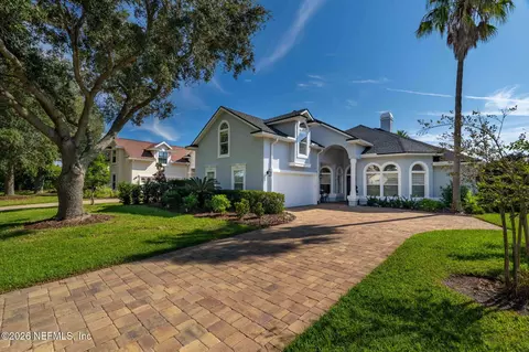 925 Spring Lake Ct, Saint Augustine, FL 32080