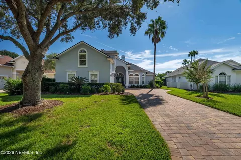Exterior - 925 Spring Lake Ct, Saint Augustine, FL 32080 photo 15 of 18