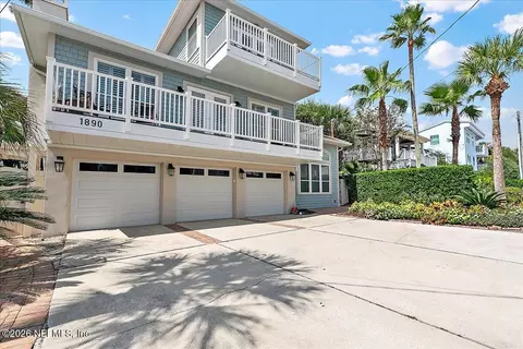 1890 Beach Ave, Atlantic Beach, FL 32233