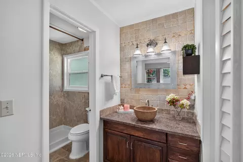Bath - 338 19th St, Atlantic Beach, FL 32233 photo 1 of 3