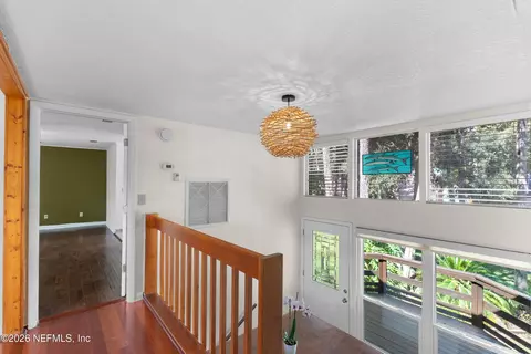 Entry Way - 338 19th St, Atlantic Beach, FL 32233 photo 2 of 4