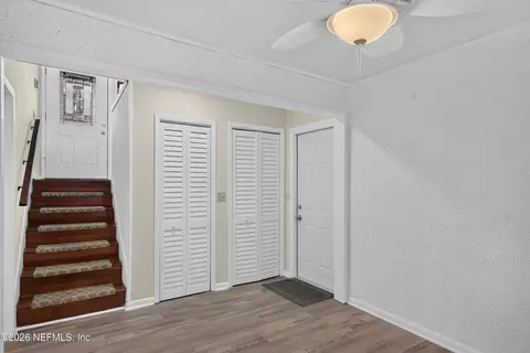 Entry Way - 338 19th St, Atlantic Beach, FL 32233 photo 4 of 4