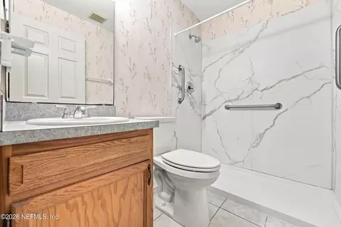 Bath - 421 Mango Cir, Saint Augustine, FL 32095 photo 1 of 4