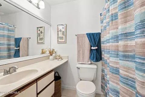 Bath - 85318 Blackmon Rd, Yulee, FL 32097 photo 2 of 2