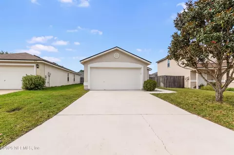 1868 Pineta Cove Dr, Middleburg, FL 32068