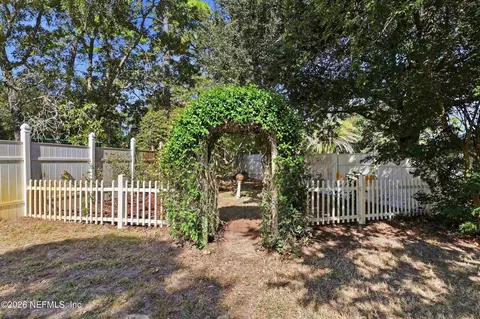 Exterior - 376 Valverde Ln, Saint Augustine, FL 32086 photo 10 of 11