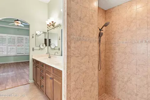 Bath - 376 Valverde Ln, Saint Augustine, FL 32086 photo 2 of 5