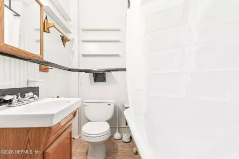 Bath - 8 Mulvey St, Saint Augustine, FL 32084 photo 1 of 2