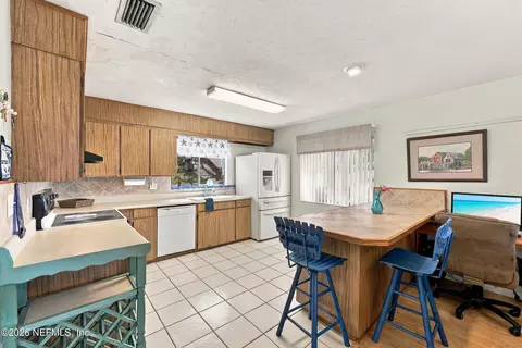 Kitchen - 7137 Middleton Ave, Saint Augustine, FL 32080 photo 1 of 5
