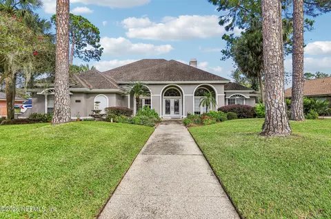 12213 Cattail Dr W, Jacksonville, FL 32223