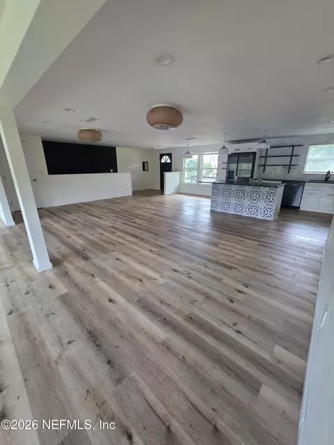 Living - 2011 Cornell Rd, Middleburg, FL 32068 photo 1 of 5