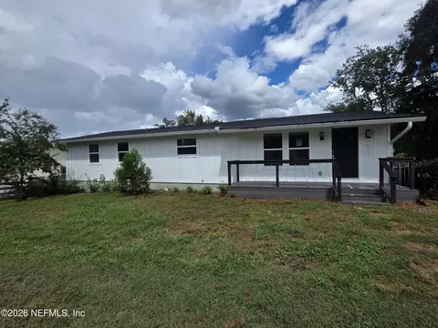 2011 Cornell Rd, Middleburg, FL 32068