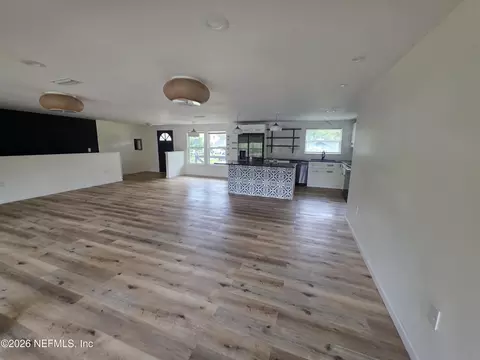 Living - 2011 Cornell Rd, Middleburg, FL 32068 photo 2 of 5