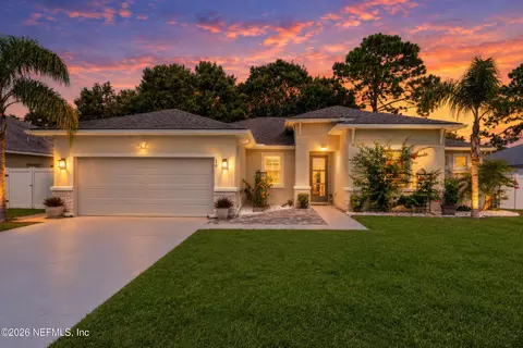 30 White Star Dr, Palm Coast, FL 32164