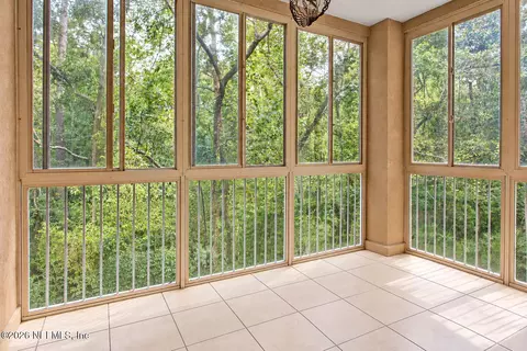 8601 Beach Blvd #208, Jacksonville, FL 32216