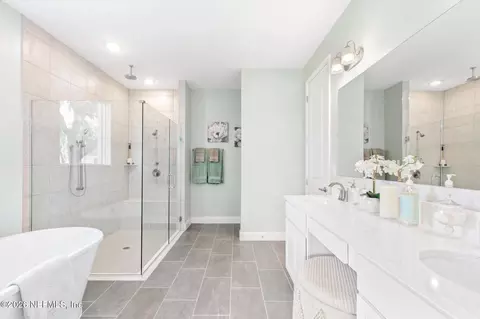 Bath - 2214 Elegant Manor Cir, Edgewater, FL 32141 photo 1 of 5