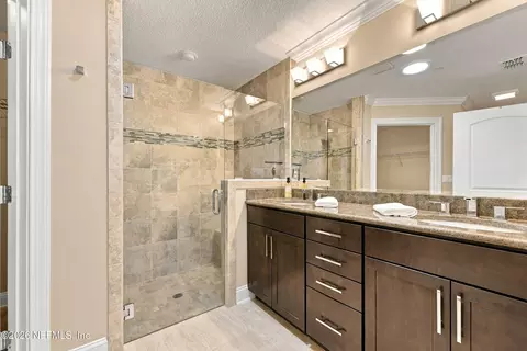 Bath - 368 Seloy Dr, Saint Augustine, FL 32084 photo 3 of 4