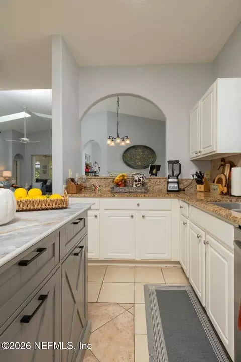 Kitchen - 945 Ridgewood Ln, Saint Augustine, FL 32086 photo 9 of 9