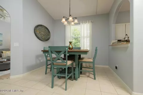 Dining - 945 Ridgewood Ln, Saint Augustine, FL 32086 photo 3 of 6