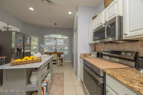 Kitchen - 945 Ridgewood Ln, Saint Augustine, FL 32086 photo 2 of 9