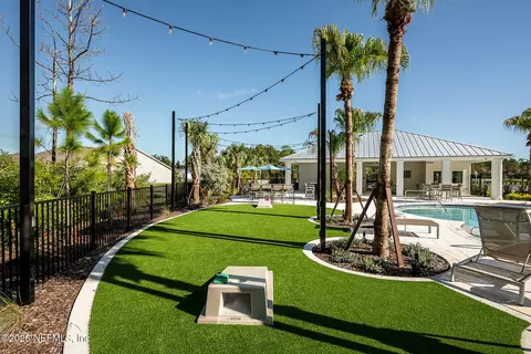 View/Area - 109 Armoyan Dr, Palm Coast, FL 32137 photo 3 of 8