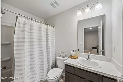 Bath - 80 Java Ln, Saint Augustine, FL 32092 photo 1 of 2