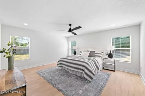 Bedroom - 12351 Tiny Dr, Jacksonville, FL 32218 photo 2 of 4